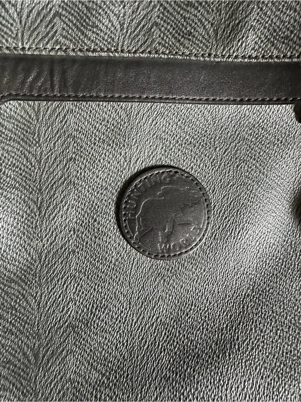Vintage Hunting World Gray Textured Backpack - Sleek Everyday Carry